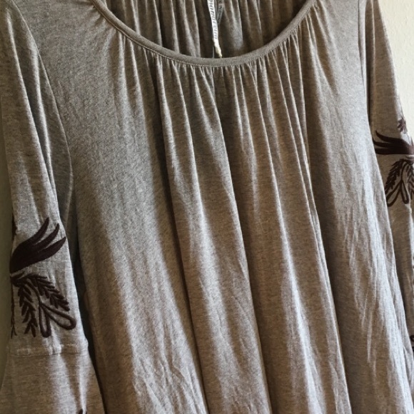 Oversized Swing Blouse Long Sleeve Top Embroidered - Picture 7 of 9